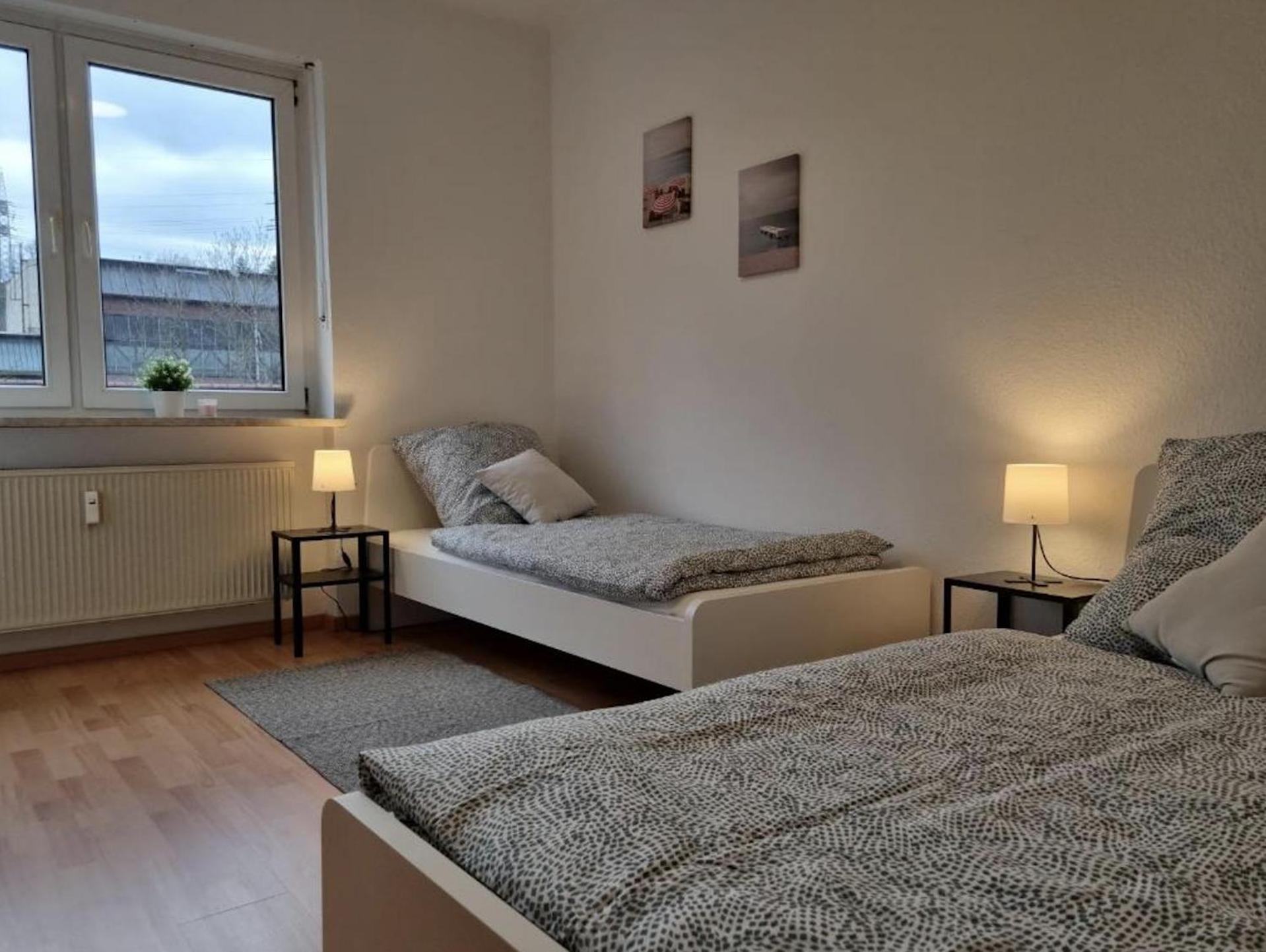Moeblierte 3 Zimmer Apartment - Mit Smart Tv, Wlan Und Kostenfreie Parkplaetze Шлос-Хольте-Штукенброк Экстерьер фото